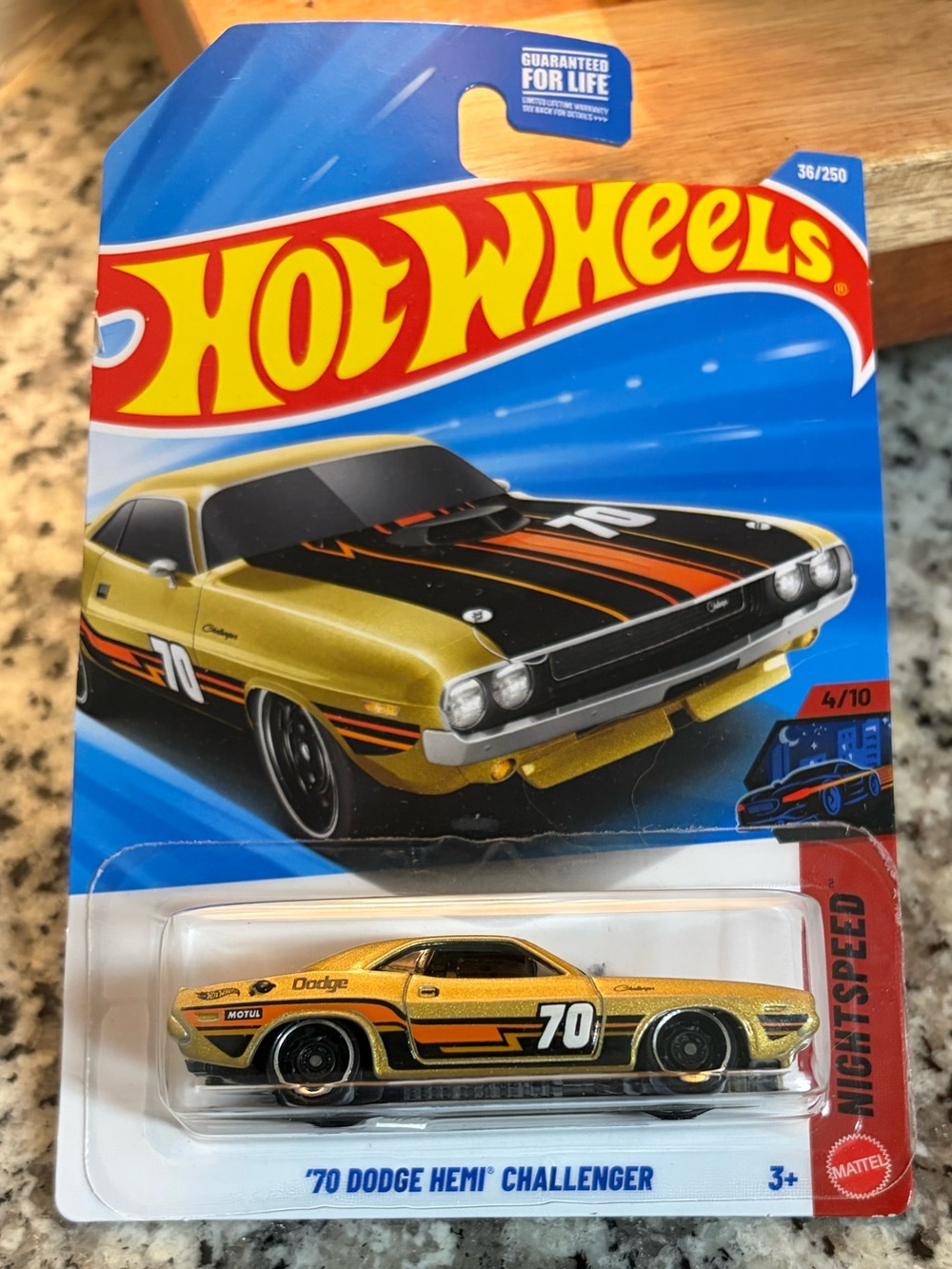 Hot Wheels '70 Dodge HEMI Challenger Toy Car - Gold